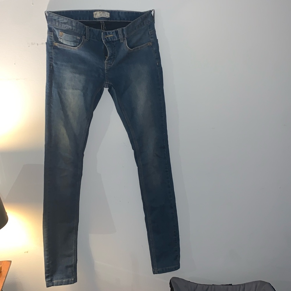 Free People jeans stretchy size 26